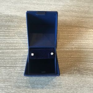 Blue Nile diamonds 14k white gold (1/2 ct)